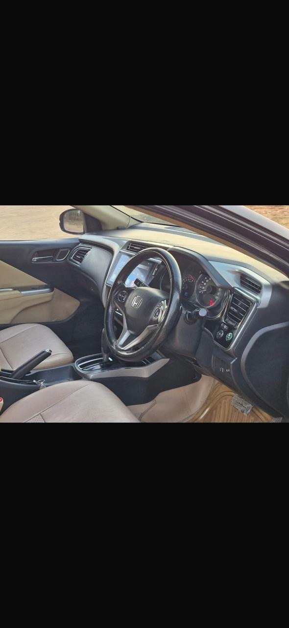 Honda city VX - thumbnail view 8