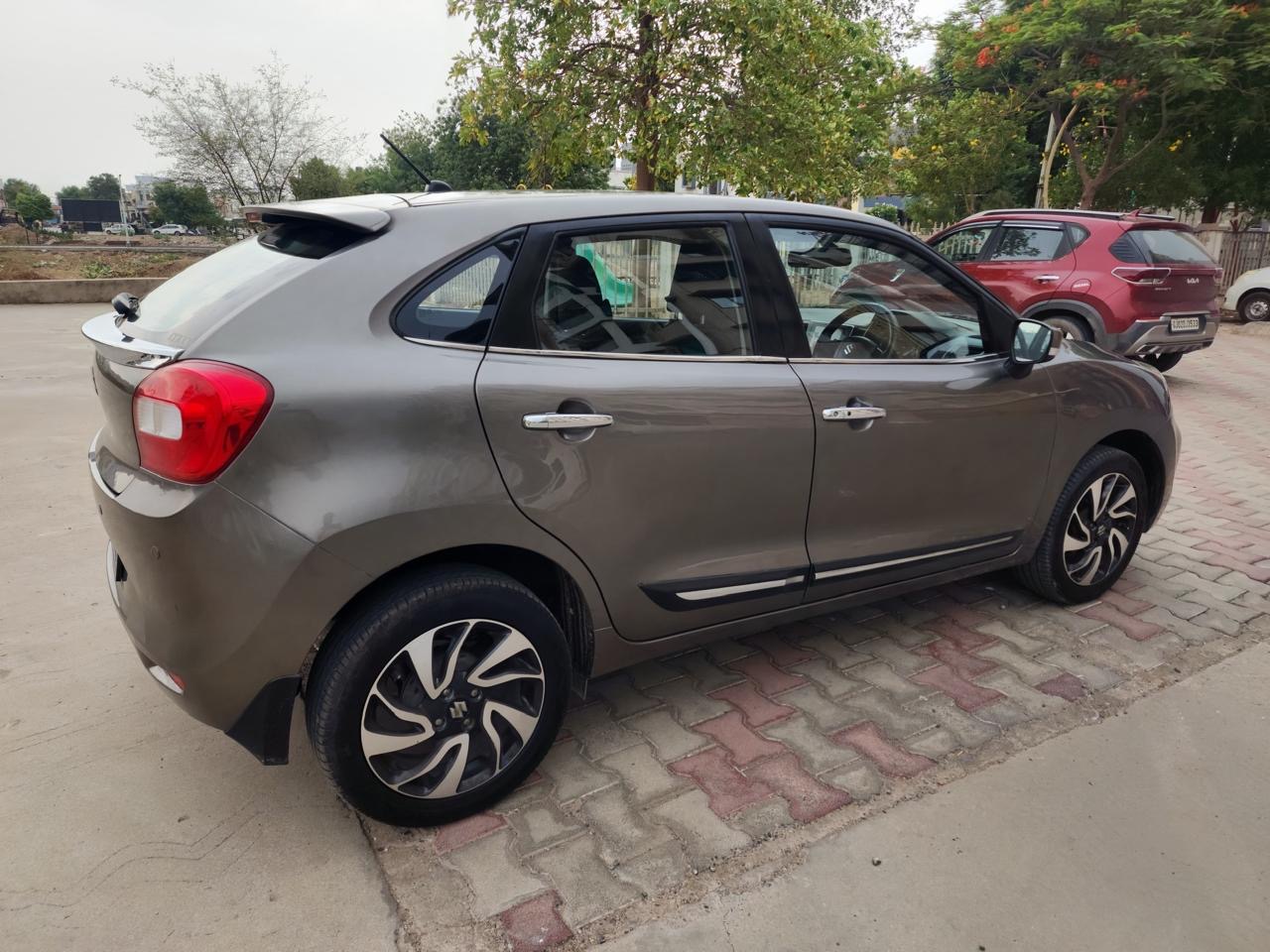 Maruti Baleno Zeta - thumbnail view 3