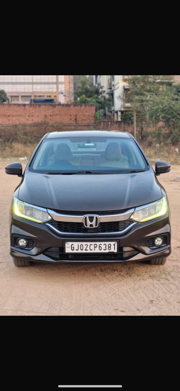 Honda Honda city VX - front view