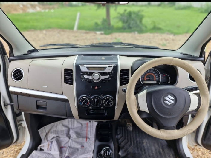 Maruti Suzuki WAGONR VXI - thumbnail view 7