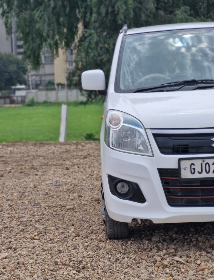 Maruti Suzuki WAGONR VXI - thumbnail view 4